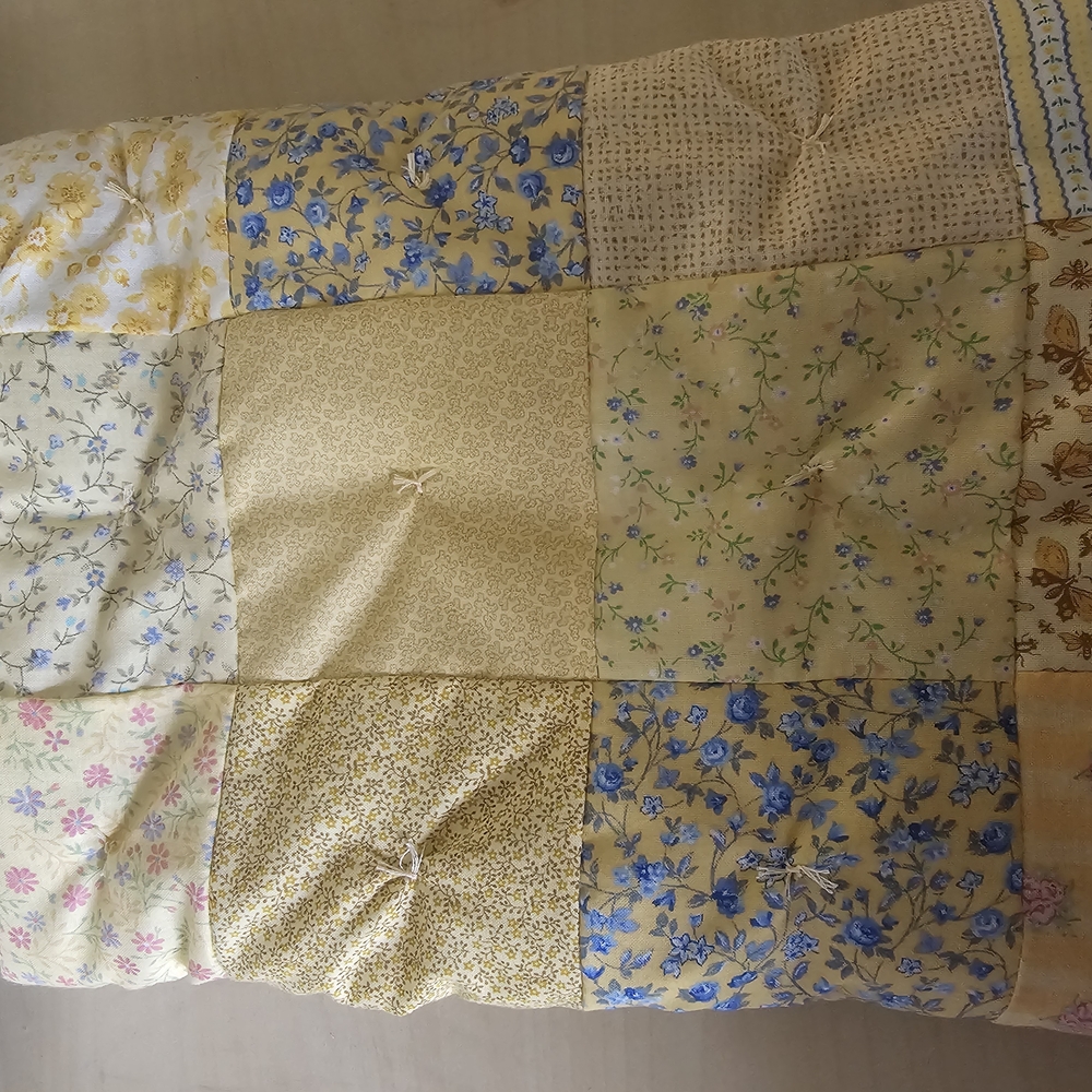 Floral Patchwork Quilted Booksleeve